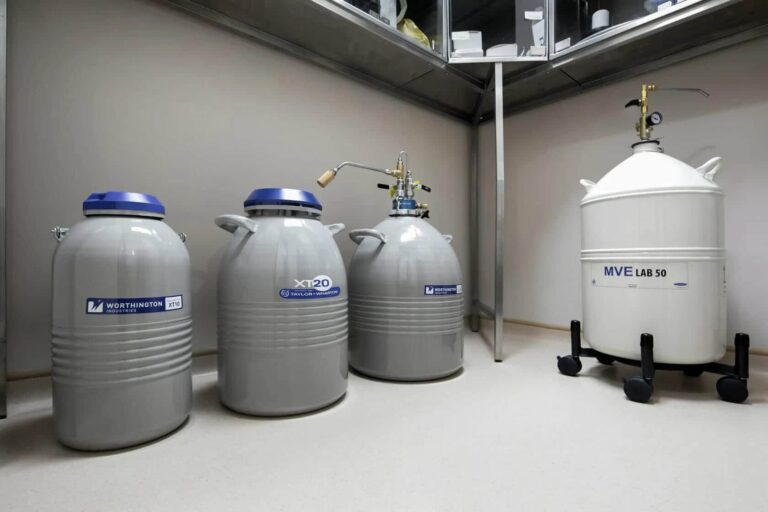 cryopreservation-room