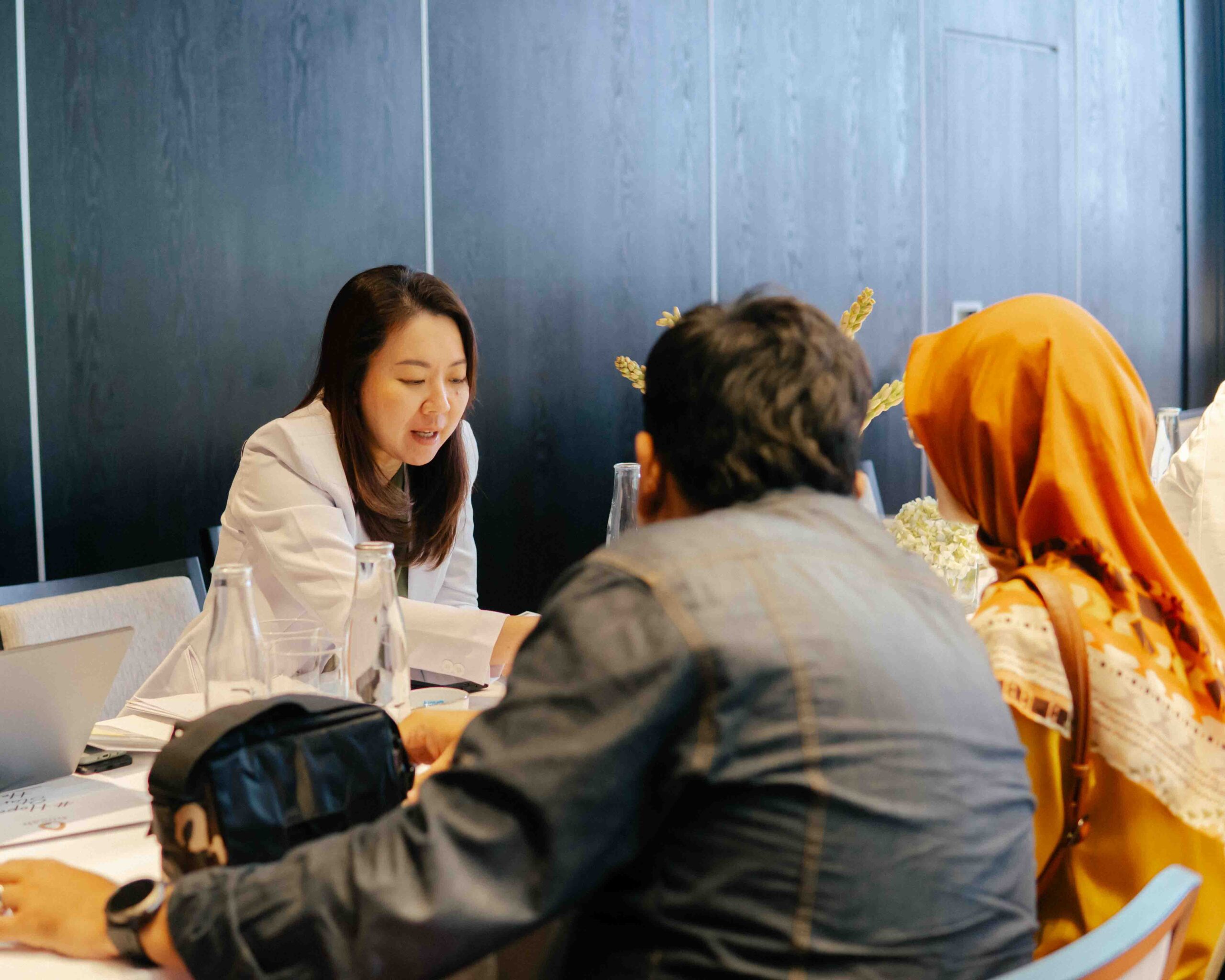 Peserta menyimak sesi edukasi BFW