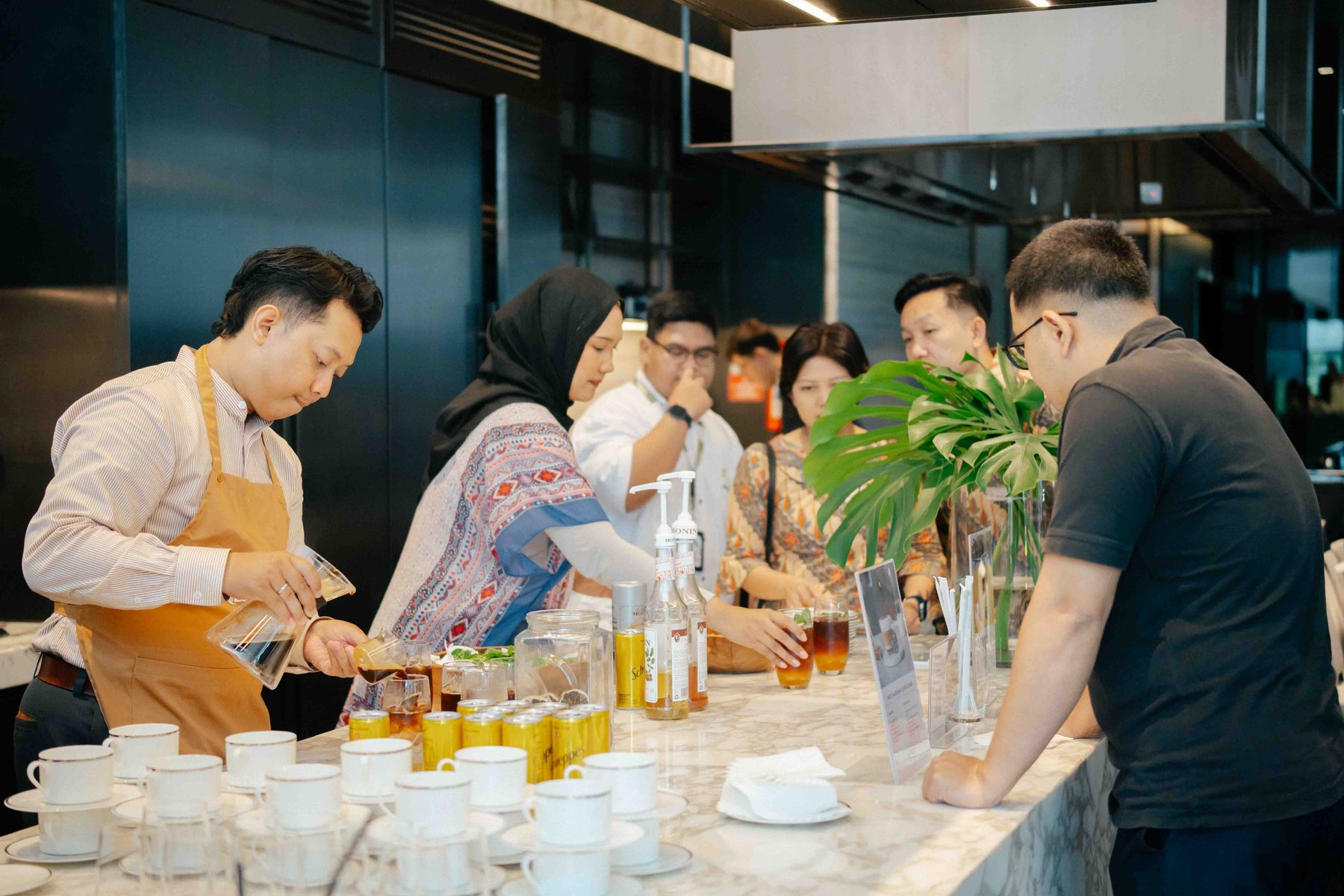 Suasana booth minuman di BFW